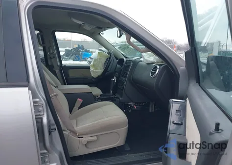 2008 Ford Explorer Xlt z USA, uszkodzony, nr VIN 1FMEU73E78UB01949